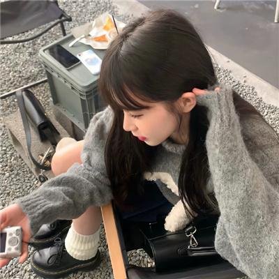 海棠经雨胭脂透